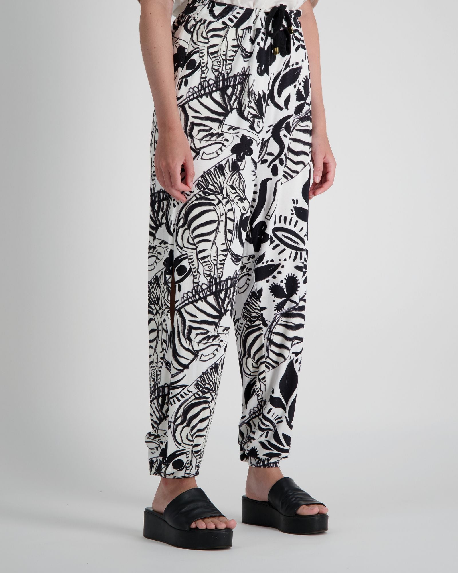 Roisin Adaptive Slouch Pants for Self Catheterisation Support - Christina Stephens