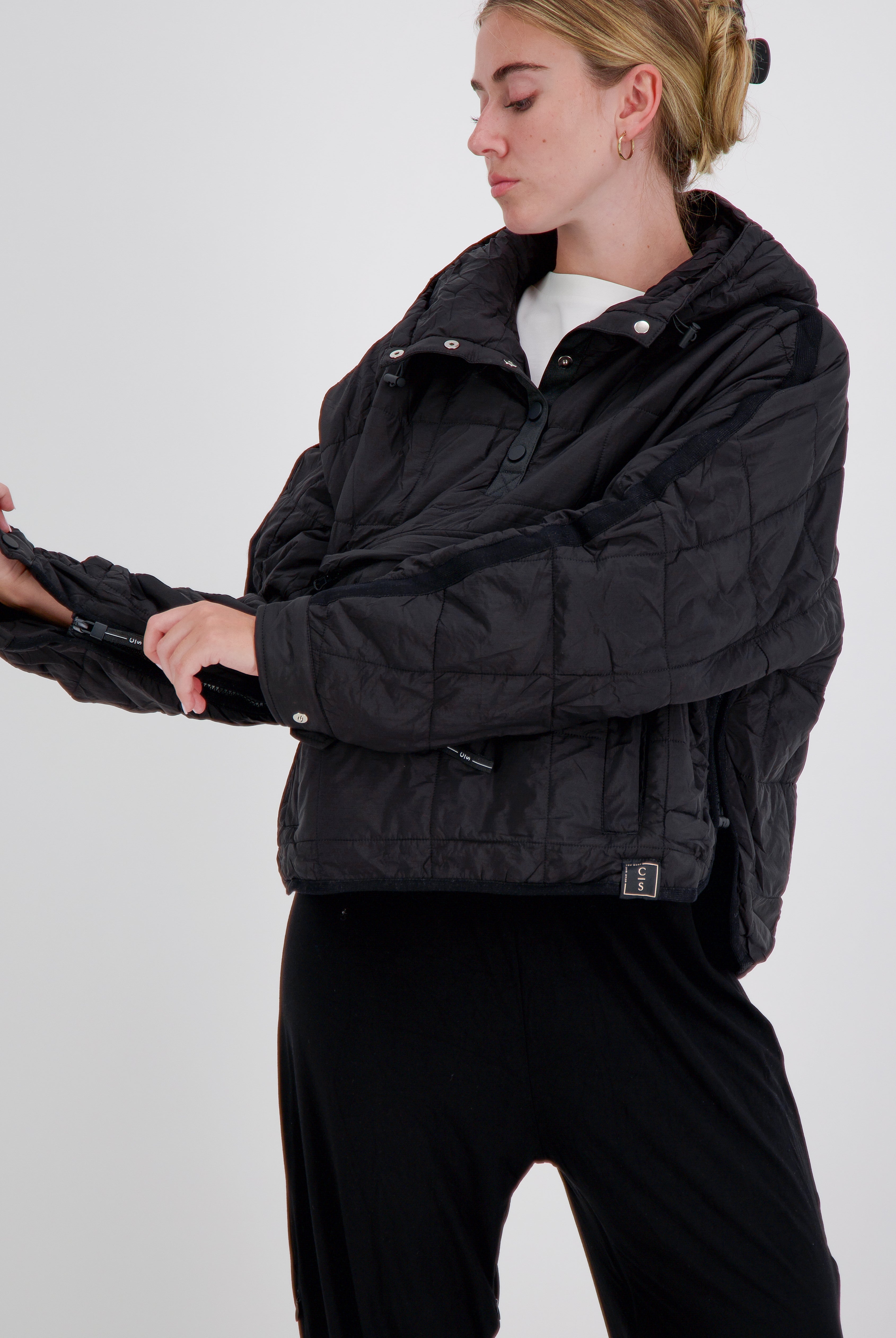 Elly Universal Adaptive Puffer Jacket for Wheelchair Users - Black - Christina Stephens