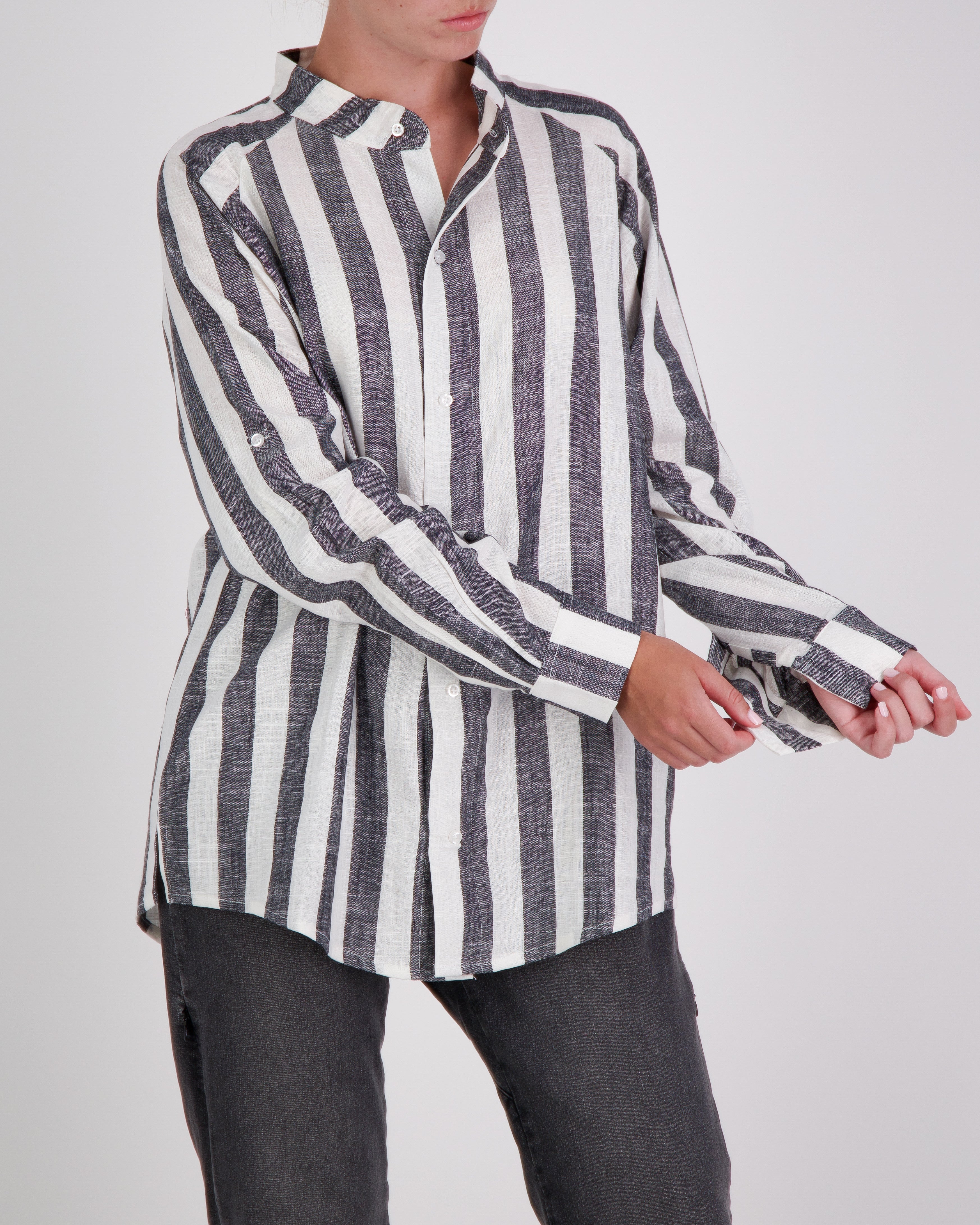 Cruiser Magnetic Linen Shirt for Dexterity Support - Christina Stephens