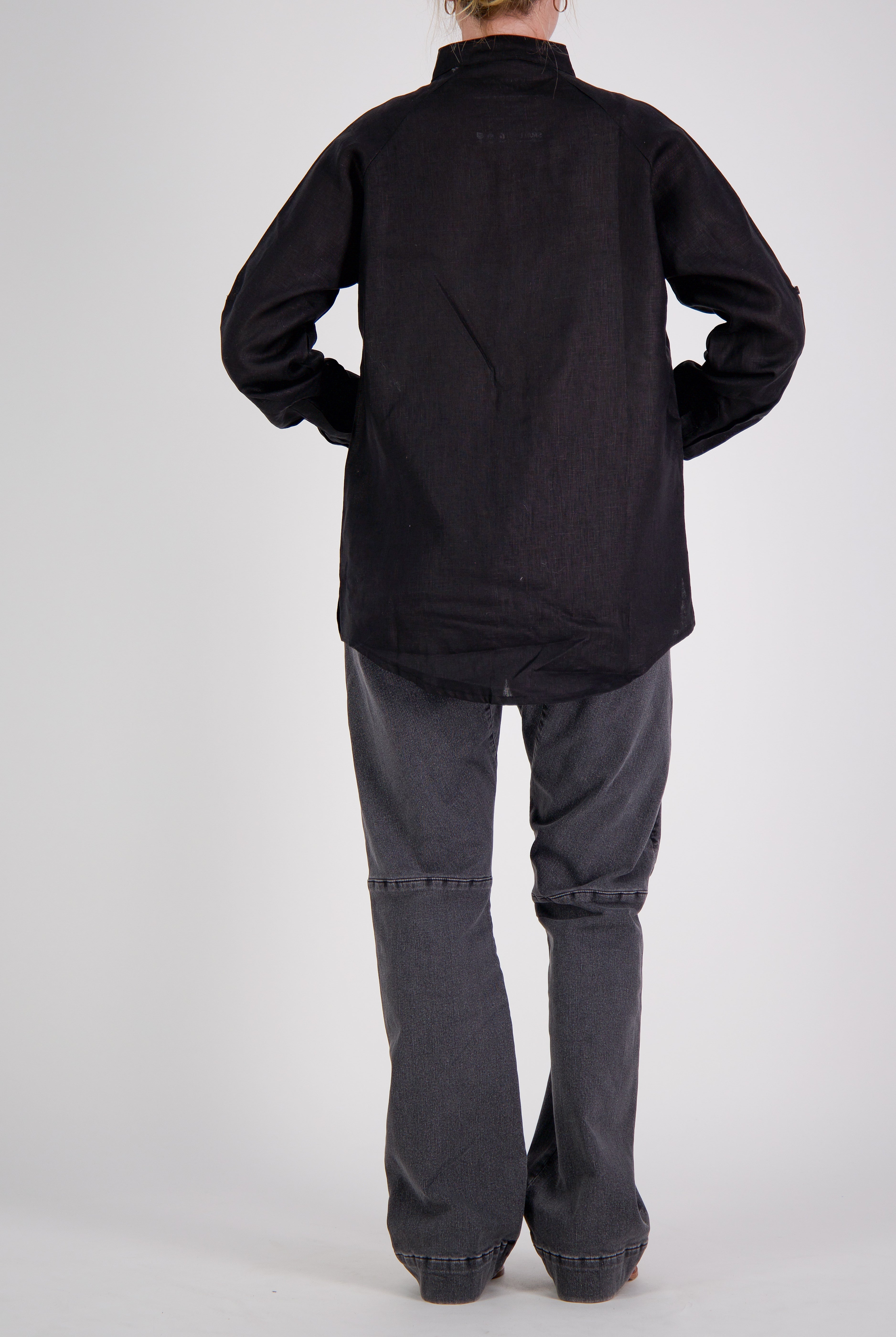 Cruiser Magnetic Linen Shirt for Dexterity Support - Christina Stephens