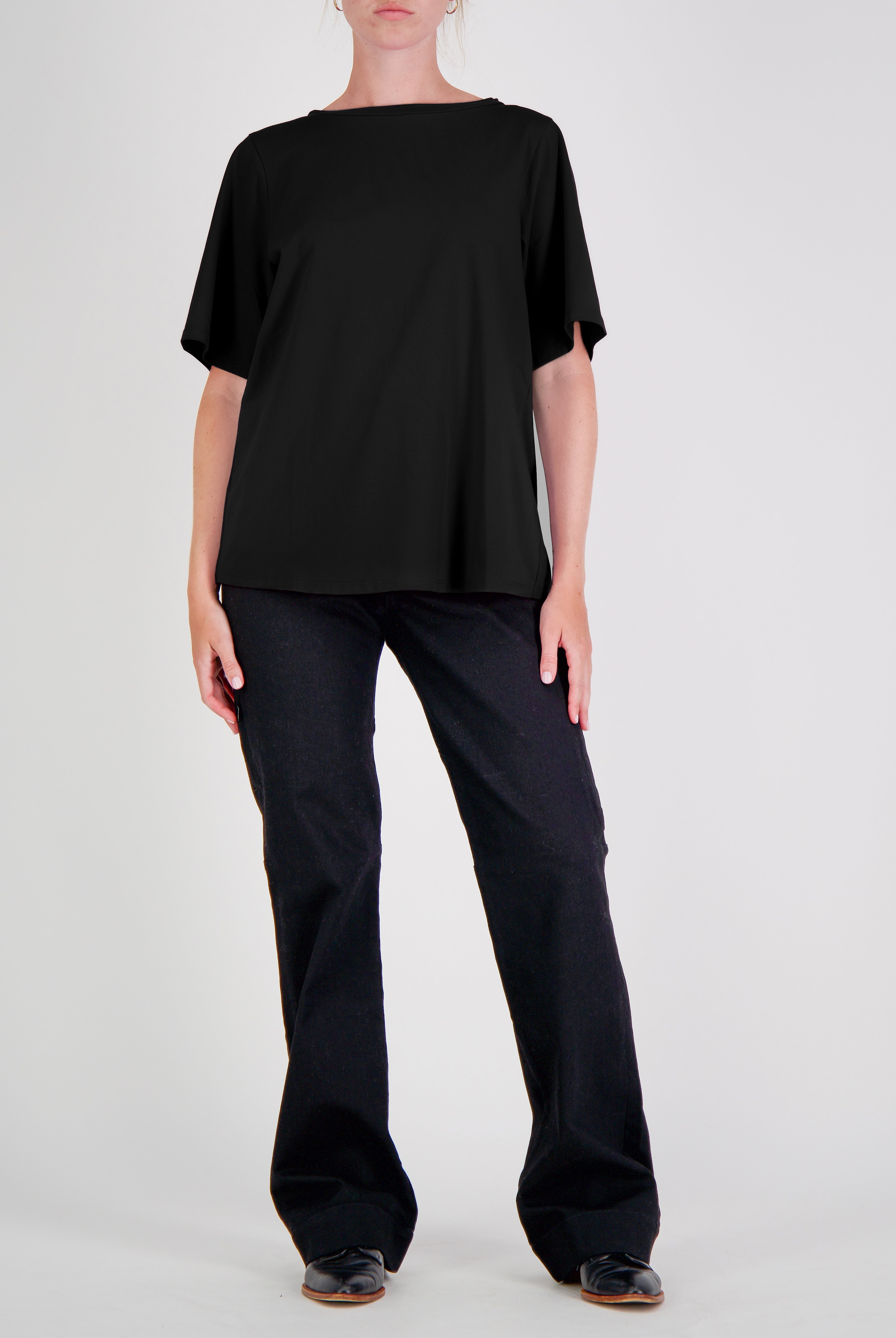 Lilli Leaf Back T-Shirt Stain and Spill Resistant for Dexterity - Black - Christina Stephens