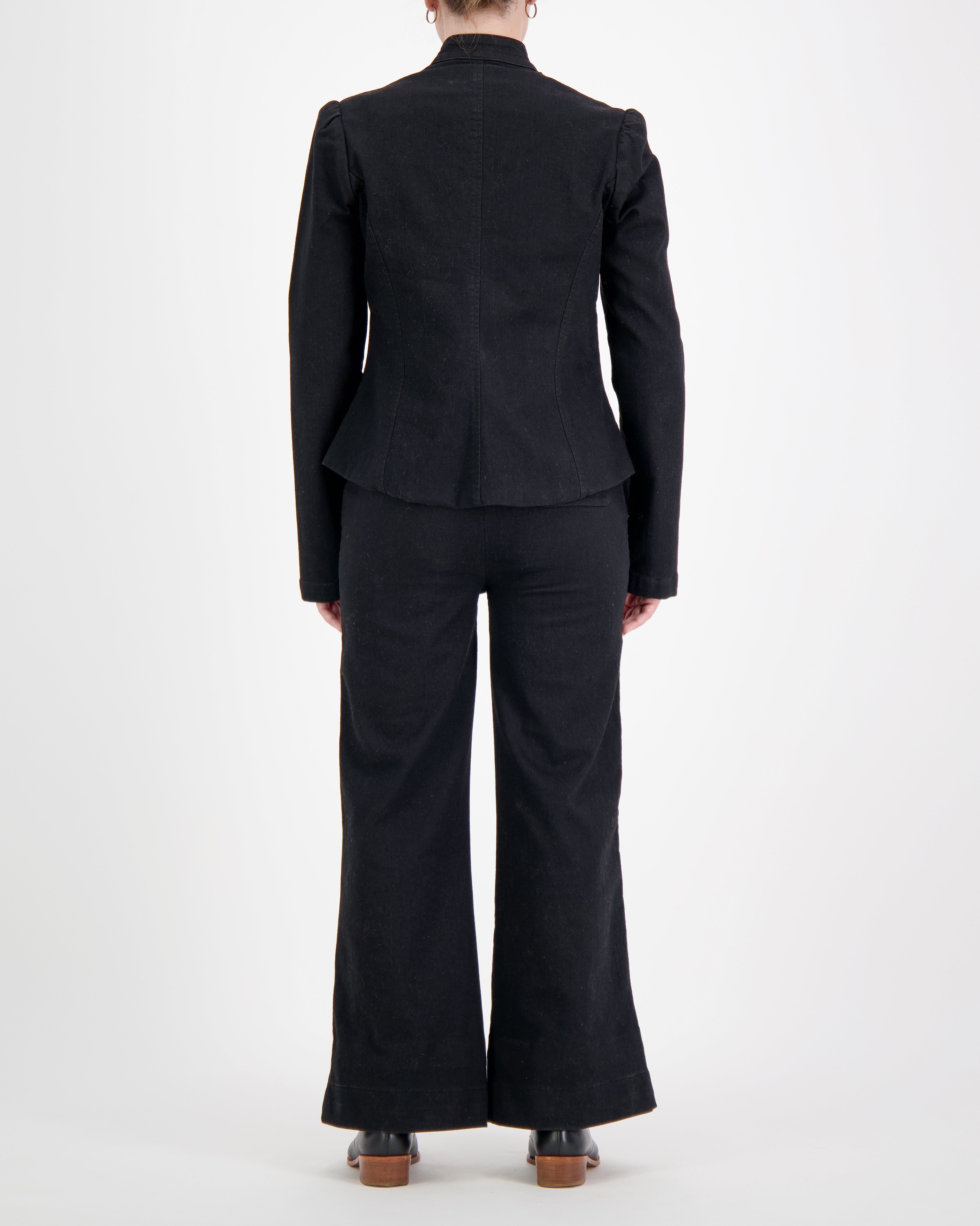 Paula Cropped Magnetic Jacket for Dexterity Support - Black - Christina Stephens