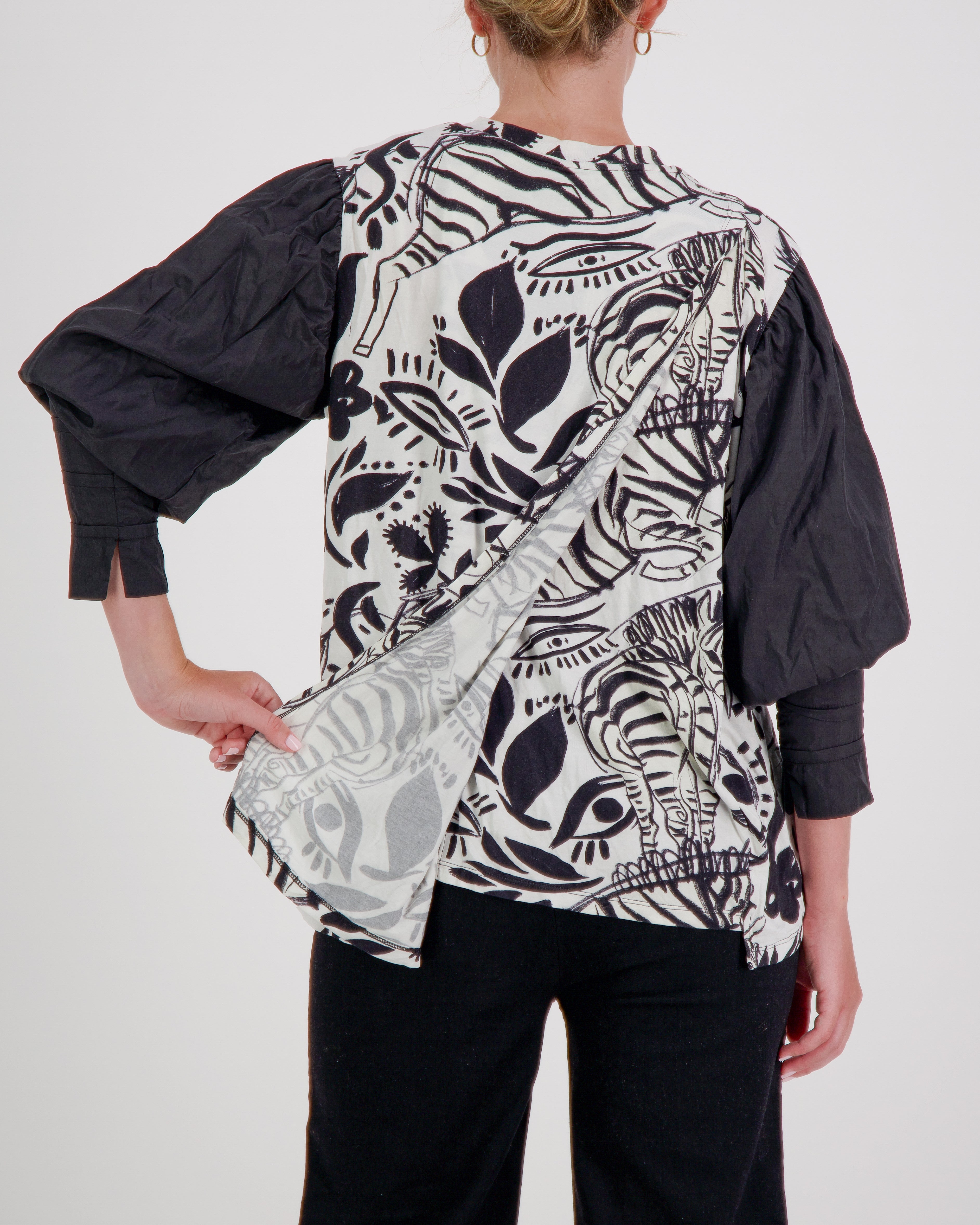 Tracey Adaptive Prism Back Top for Dexterity and Mobility Support - Abstract Print - Christina Stephens