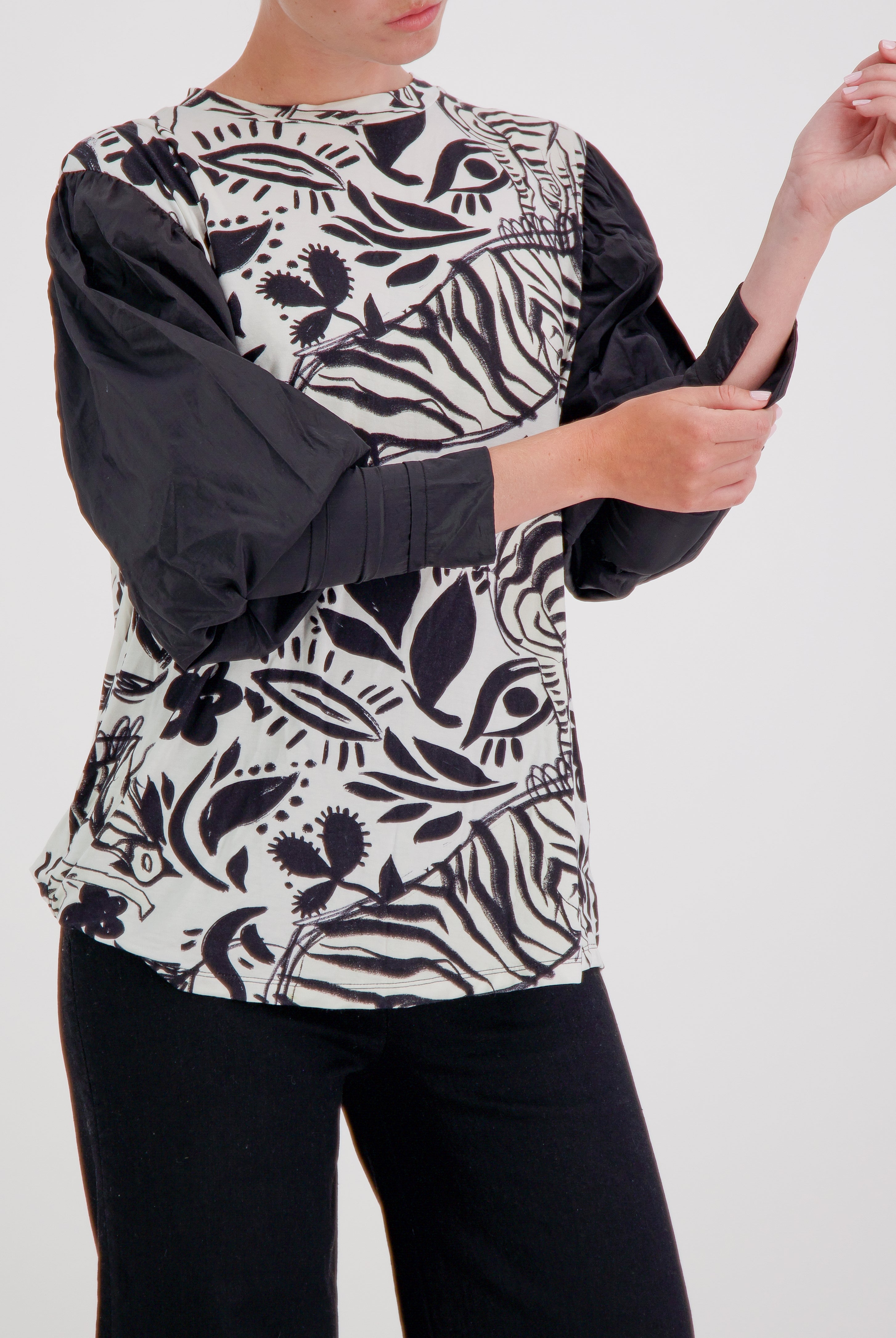 Tracey Adaptive Prism Back Top for Dexterity and Mobility Support - Abstract Print - Christina Stephens