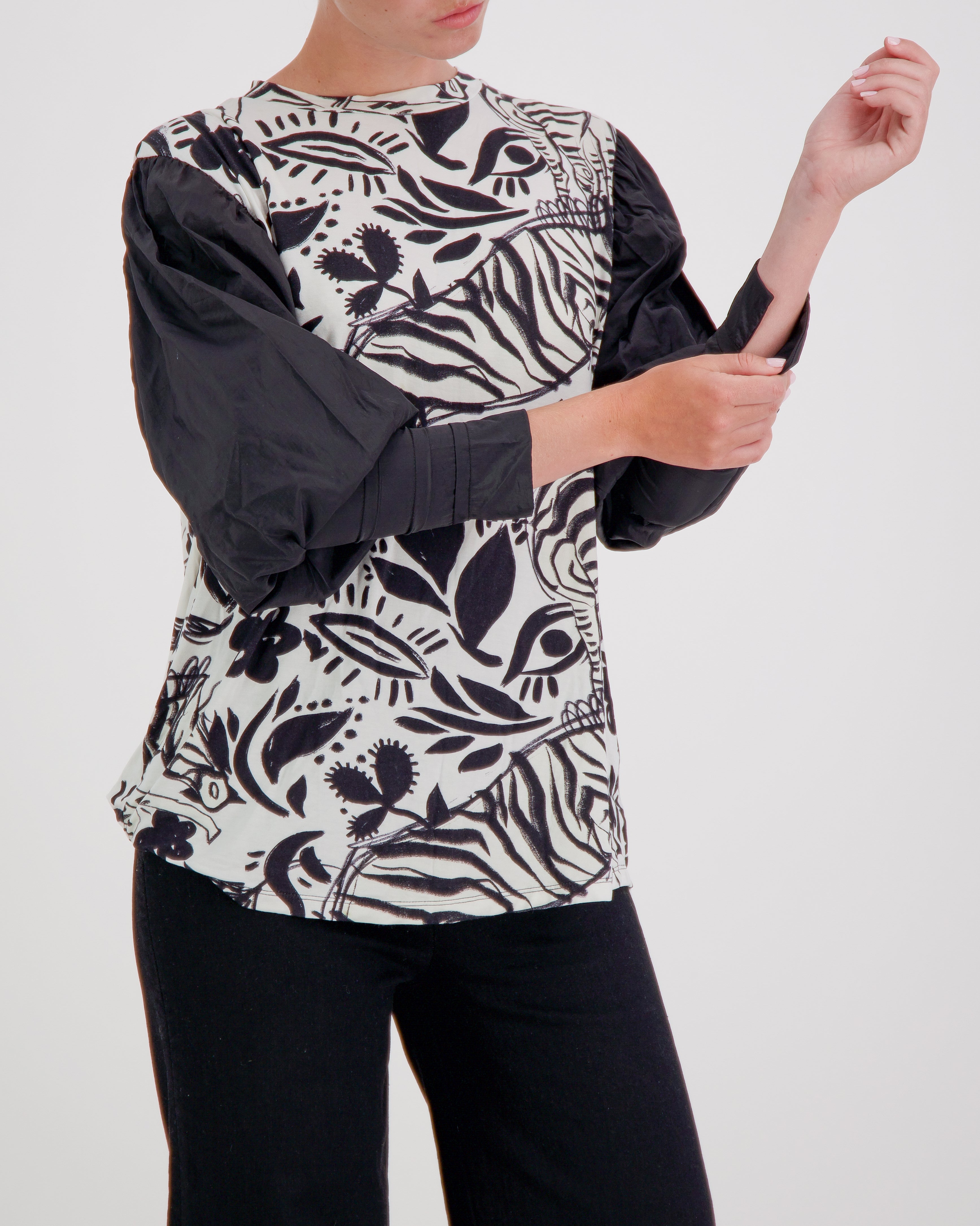 Tracey Adaptive Prism Back Top for Dexterity and Mobility Support - Abstract Print - Christina Stephens