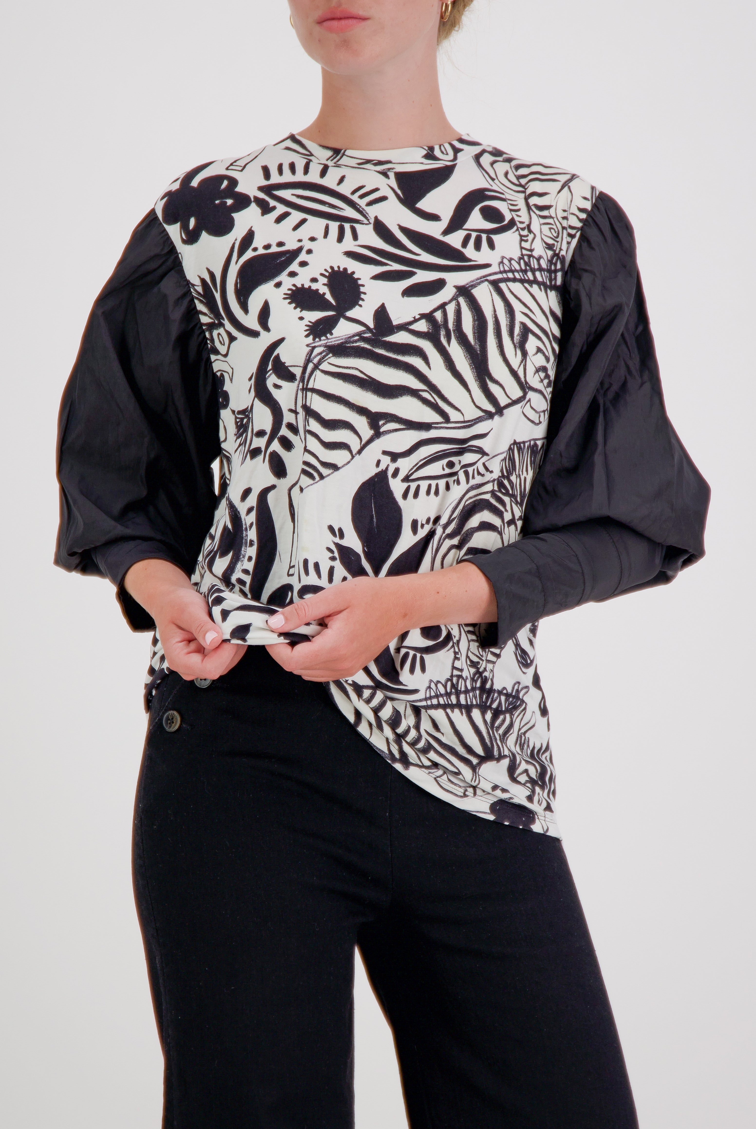 Tracey Adaptive Prism Back Top for Dexterity and Mobility Support - Abstract Print - Christina Stephens