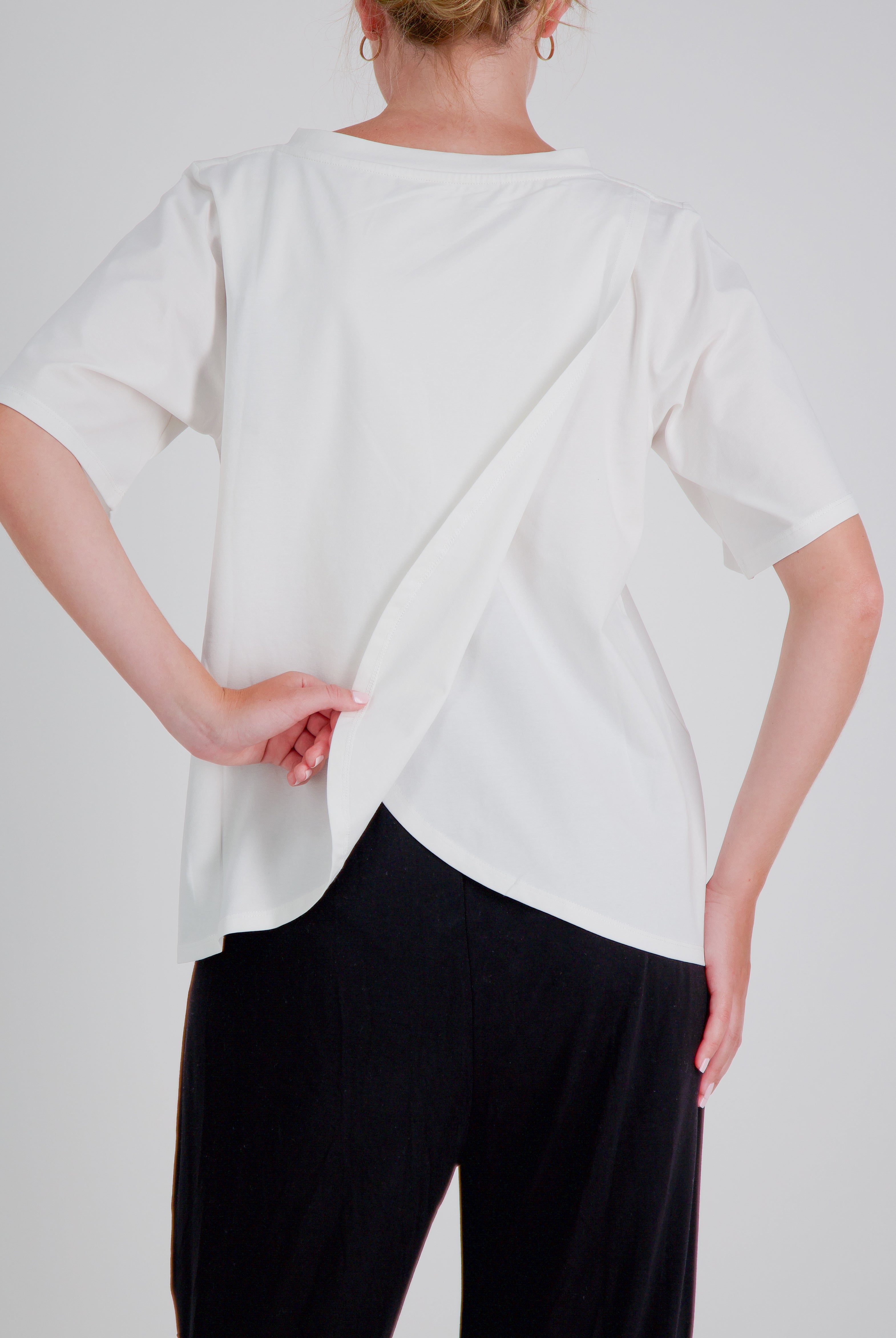 Lilli Leaf Back T-Shirt Stain and Spill Resistant for Dexterity Support - White - Christina Stephens