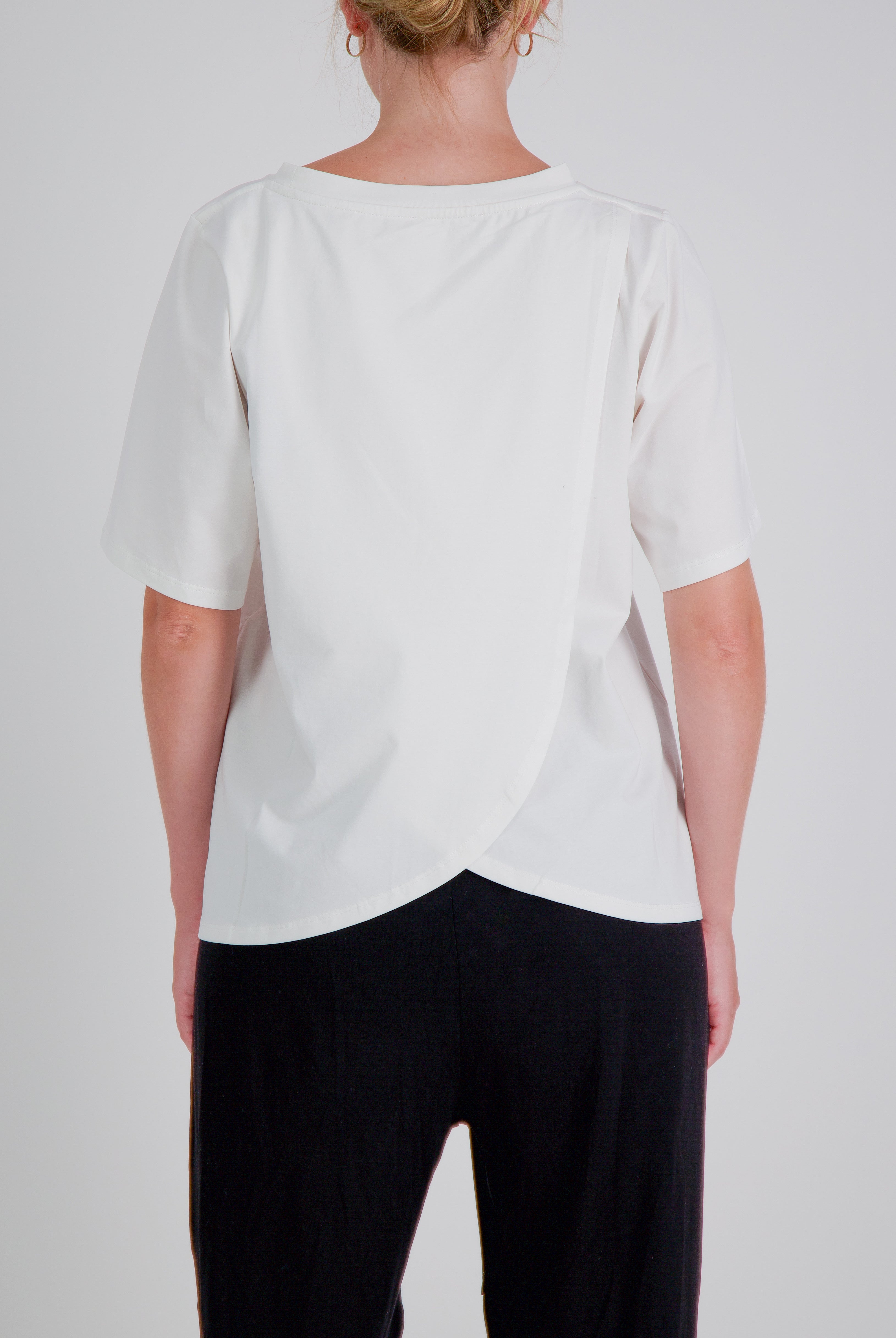 Lilli Leaf Back T-Shirt Stain and Spill Resistant for Dexterity Support - White - Christina Stephens