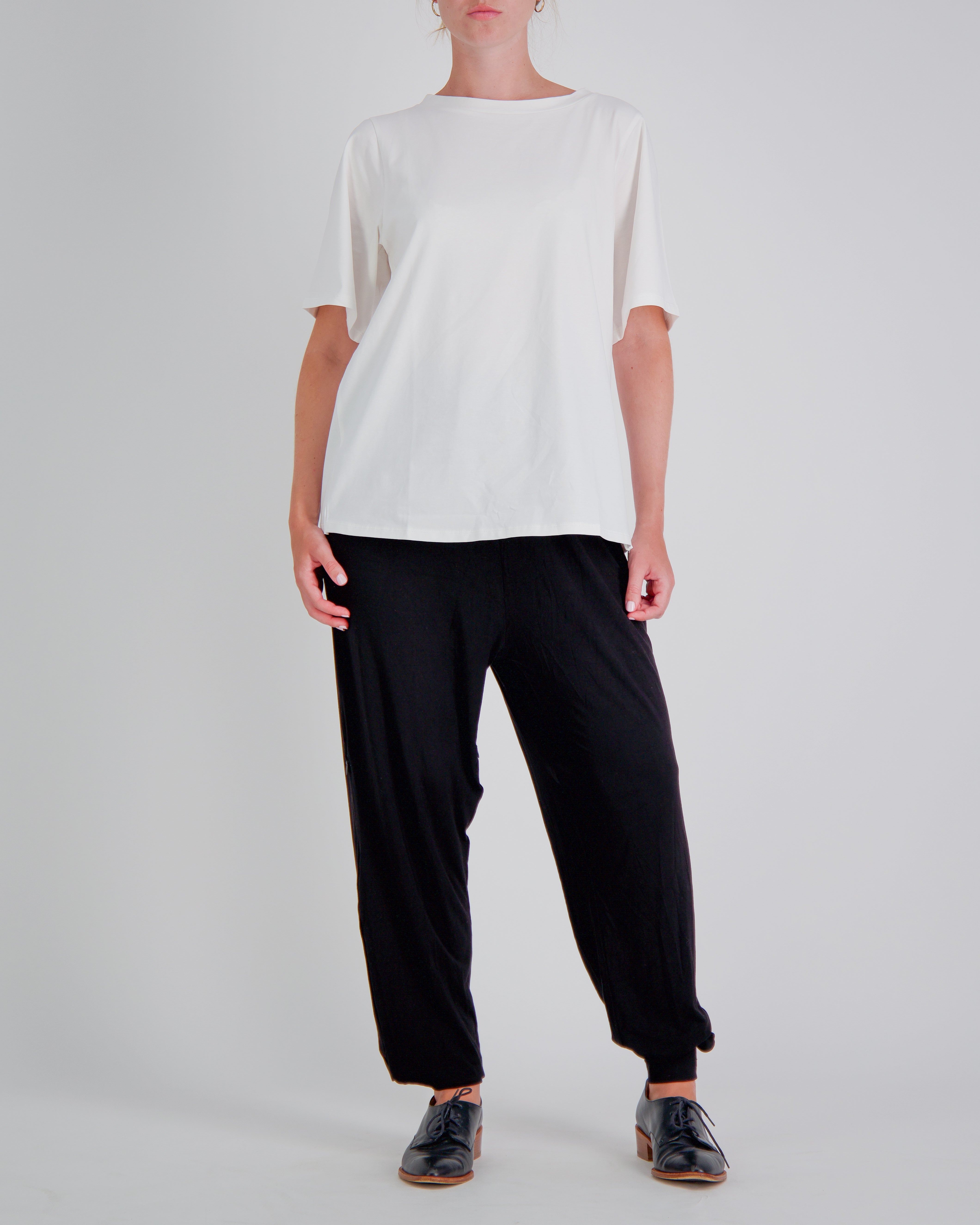 Lilli Leaf Back T-Shirt Stain and Spill Resistant for Dexterity Support - White - Christina Stephens