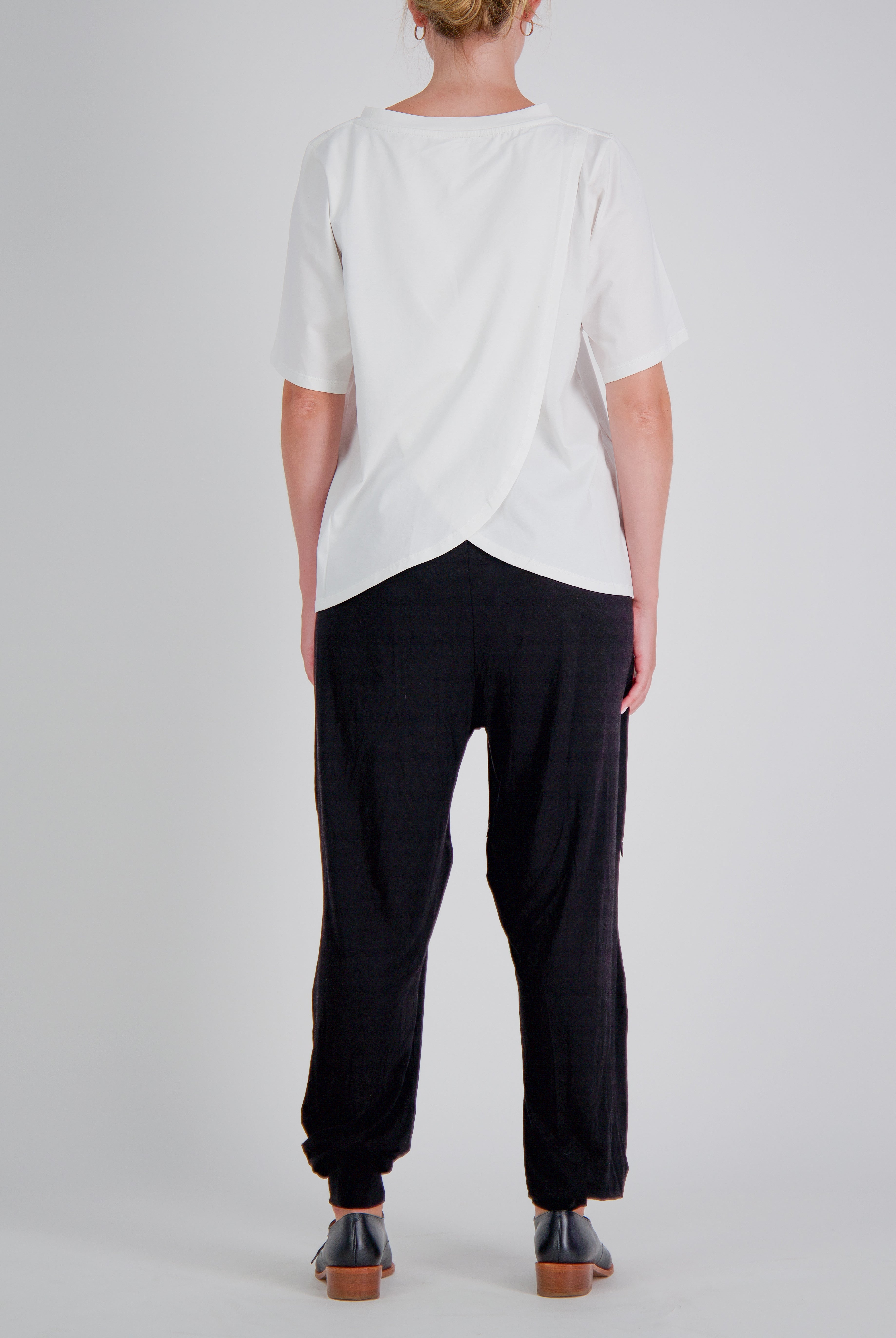 Lilli Leaf Back T-Shirt Stain and Spill Resistant for Dexterity Support - White - Christina Stephens