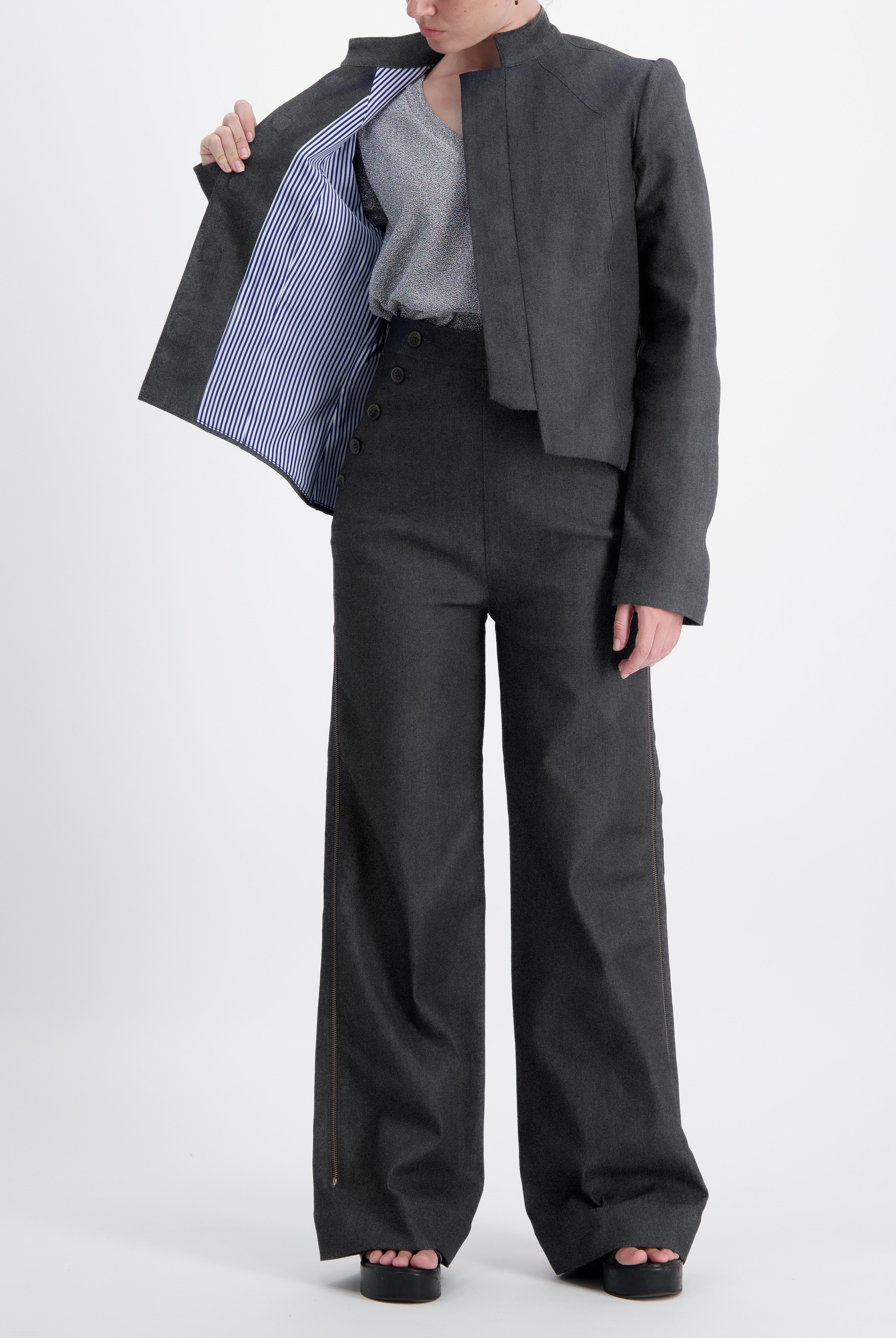 Paula Cropped Magnetic Jacket for Dexterity Support - Black - Christina Stephens