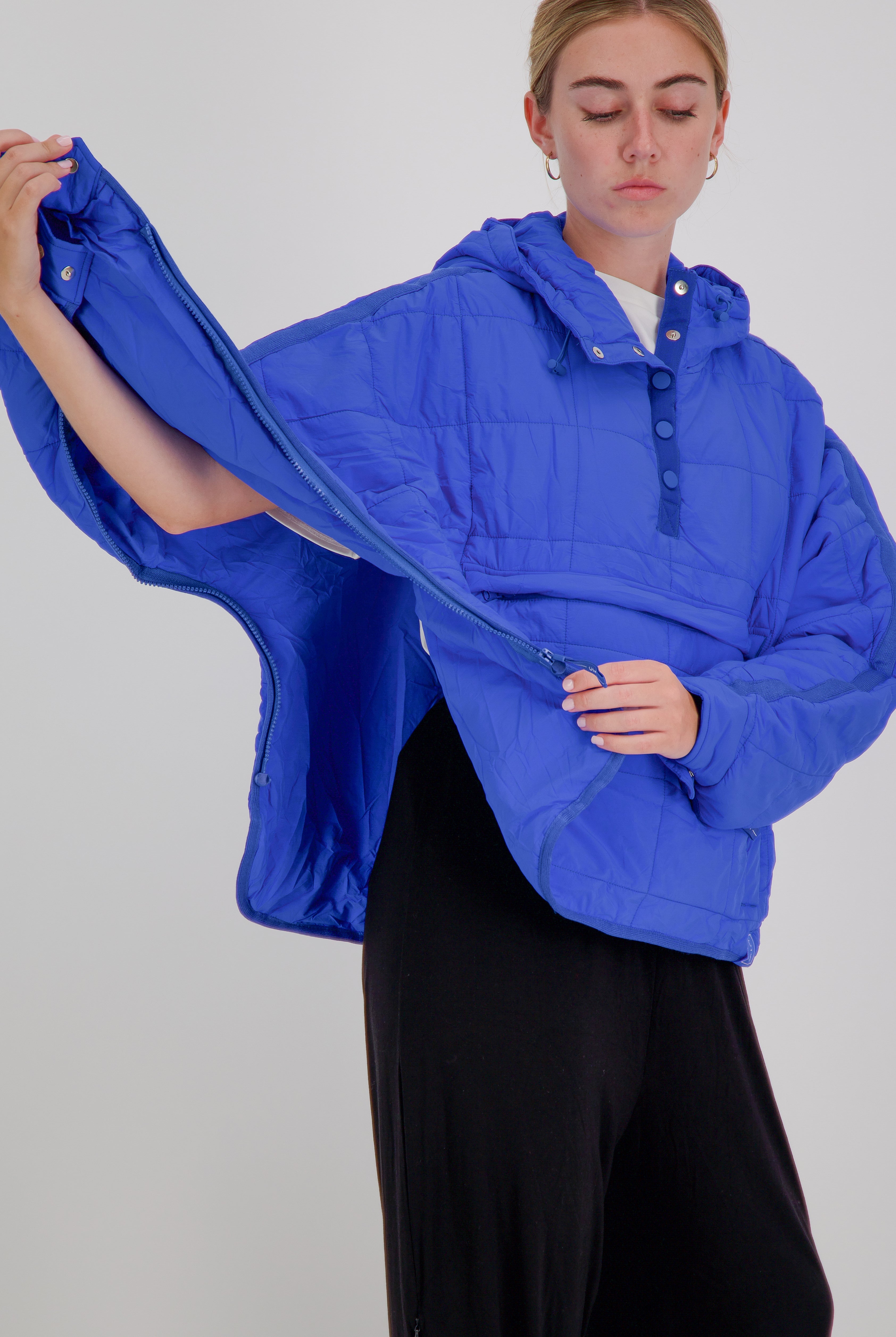 Elly Universal Adaptive Puffer Jacket for Wheelchair Users - Blue - Christina Stephens