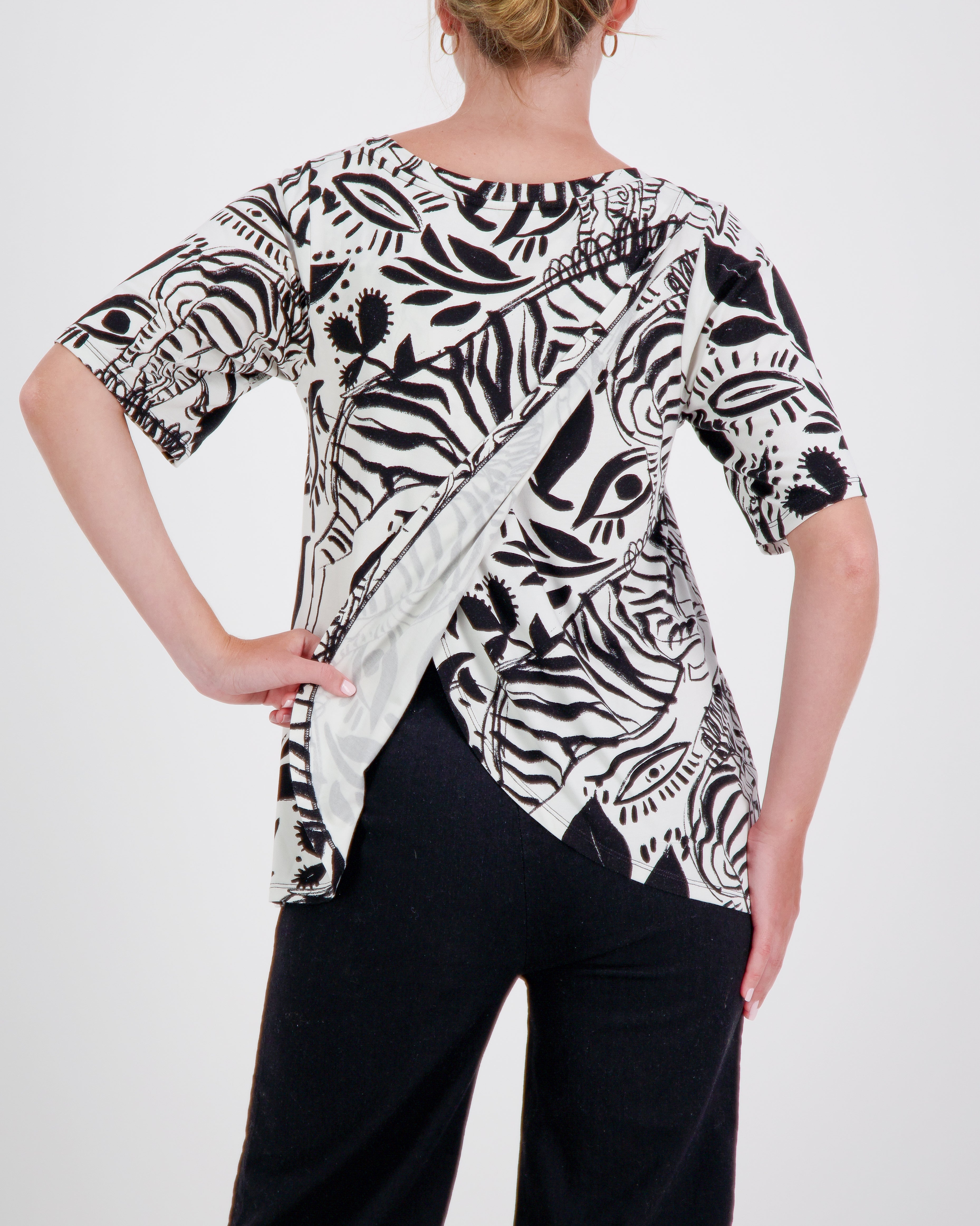 Lilli Leaf Back T-Shirt for Dexterity and Sensory Needs - Christina Stephens