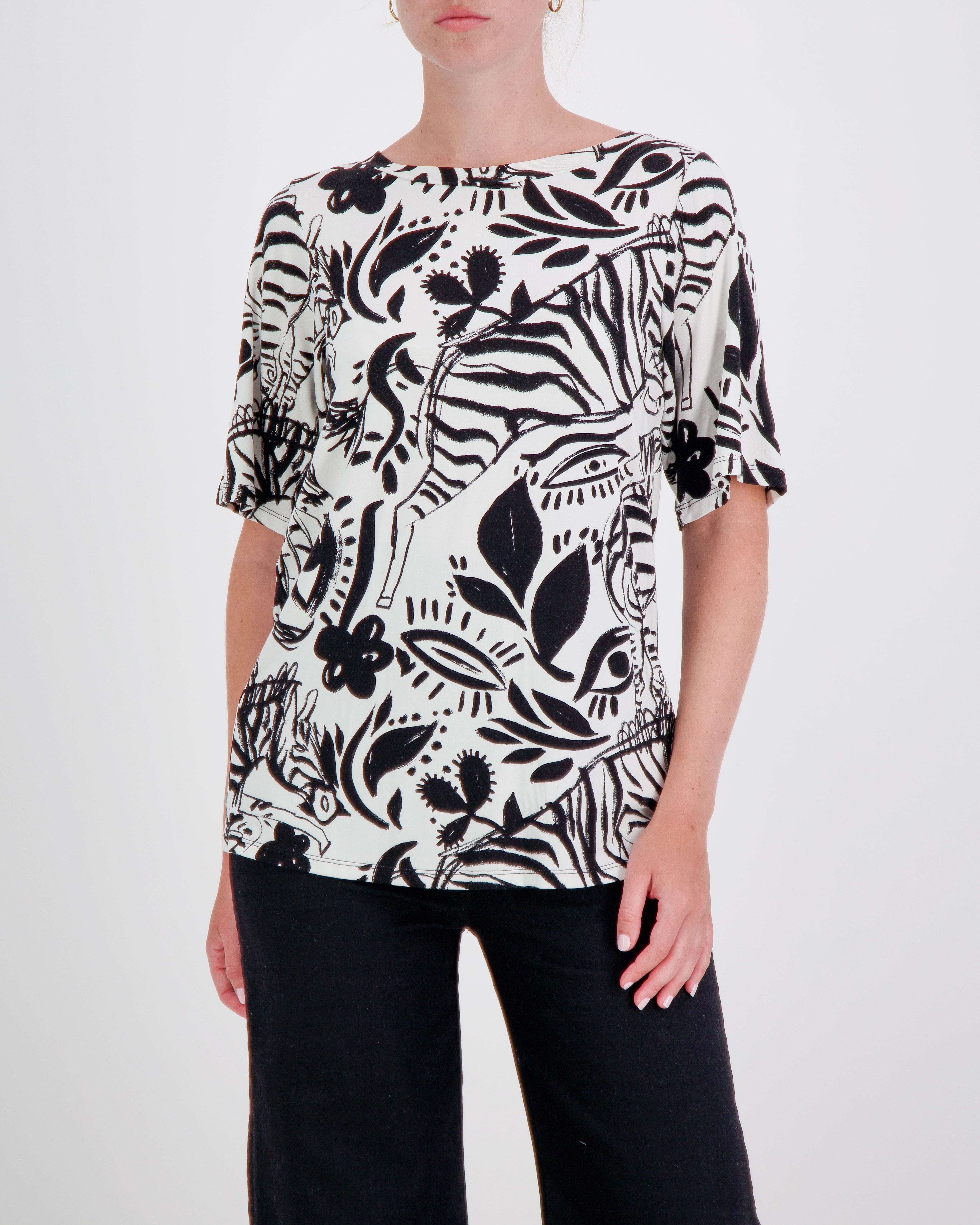 Lilli Leaf Back T-Shirt for Dexterity and Sensory Needs - Christina Stephens